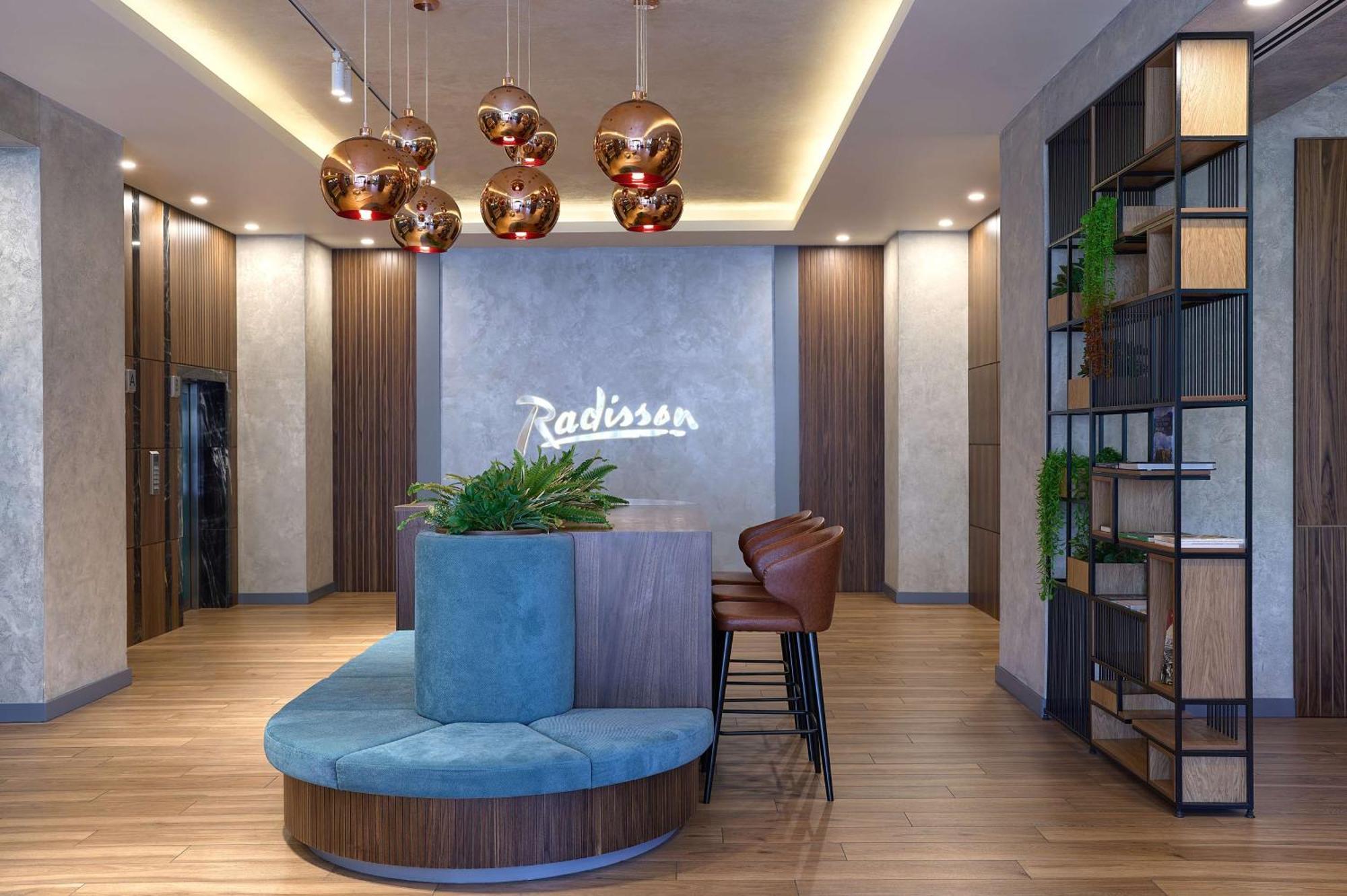 Radisson Hotel Баку Екстериор снимка